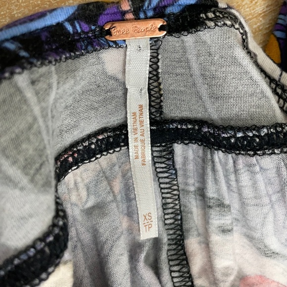 Free People 'Keepin' On' Floral Top xs - Picture 11 of 12